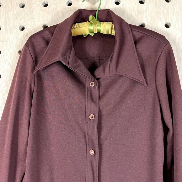 70s Brown polyester button up - Picture 4 of 4